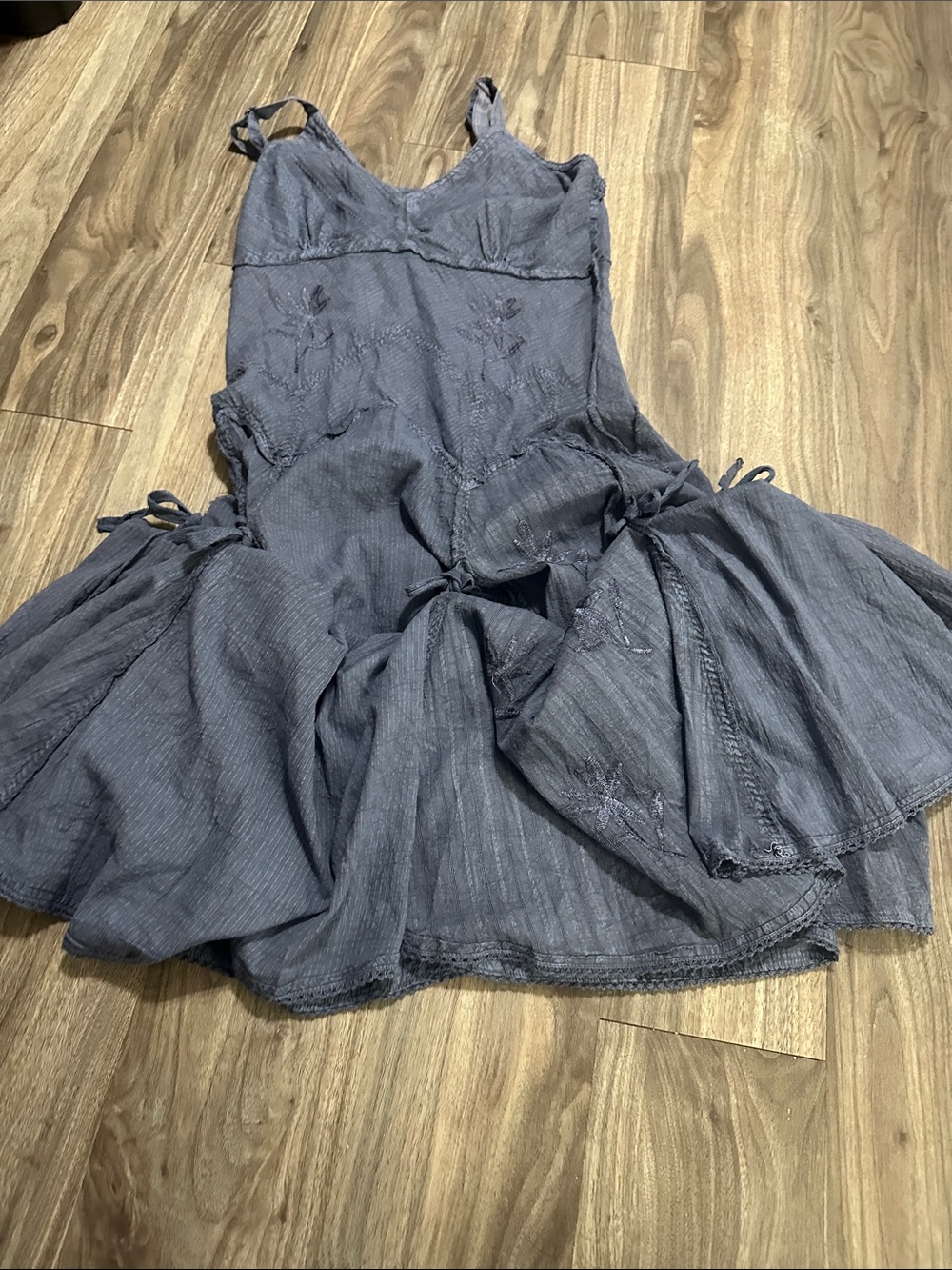 Scully Slate Blue V-Neck Midi Dress with Tie Waist - Picture 14 of 15
